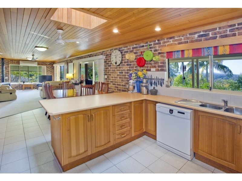 14 Endeavour Drive, Bellingen NSW 2454
