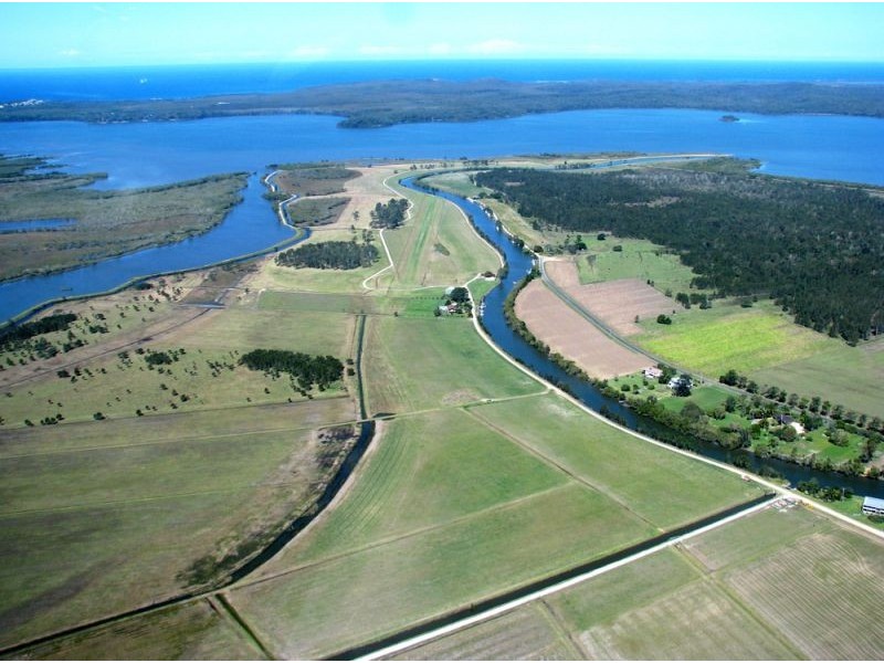 716 North Bank Road, Palmers Island NSW 2463