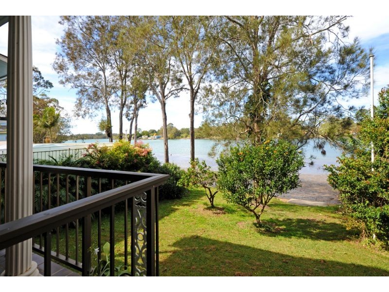 12 Vernon Crescent, Urunga NSW 2455