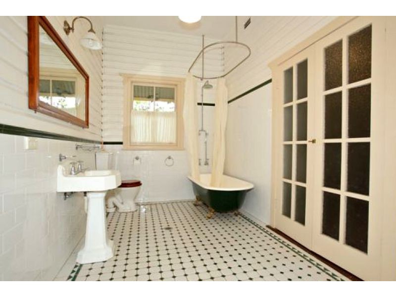 20 Crown Street, Bellingen NSW 2454