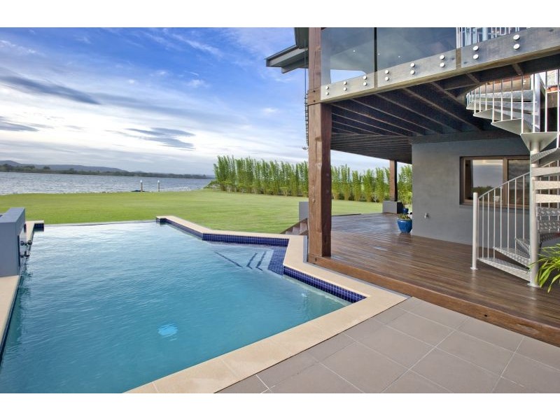 Palmers Island NSW 2463