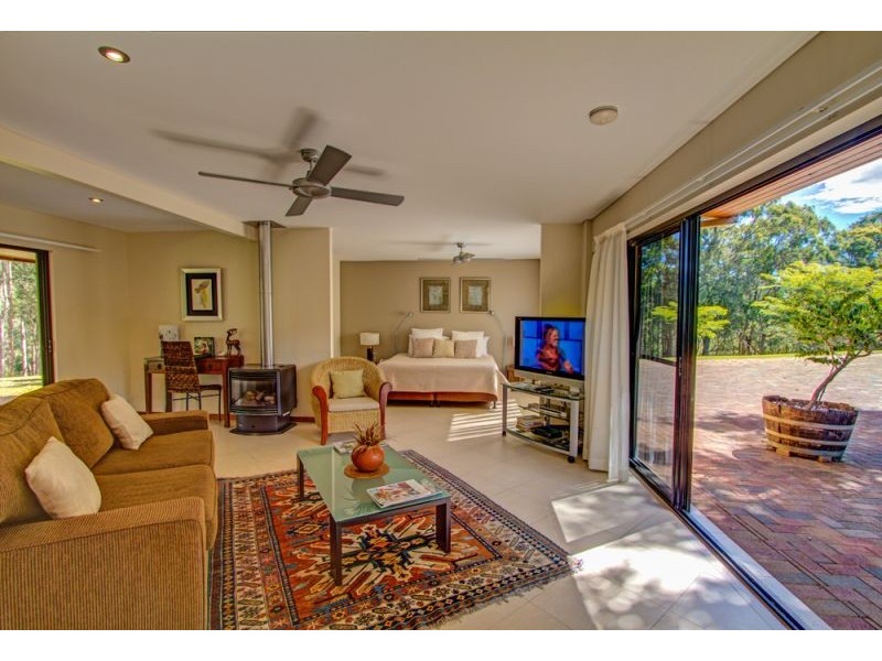 423 Ruffles Road, Willow Vale QLD 4209