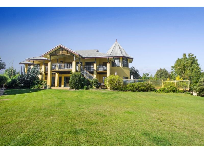 54 Palm Terrace, Yamba NSW 2464