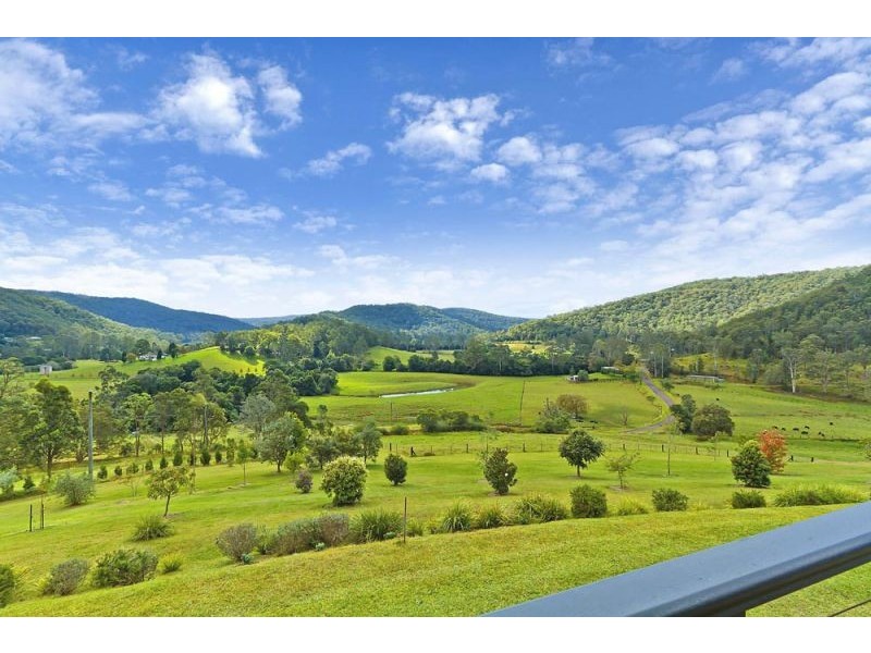 25 Ravensdale Road, Yarramalong NSW 2259