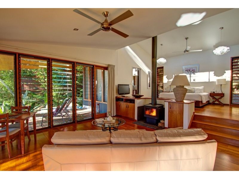423 Ruffles Road, Willow Vale QLD 4209