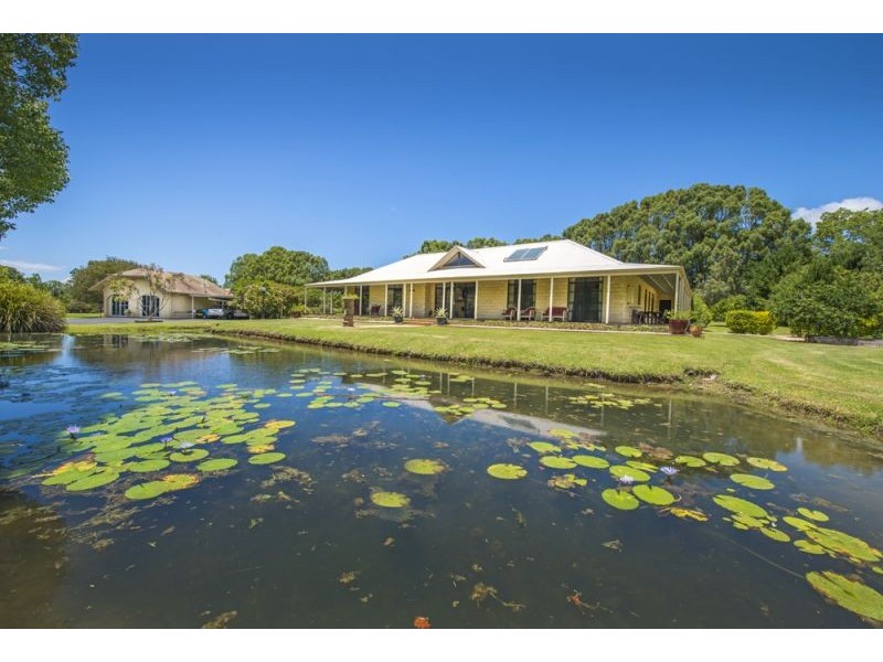 41 Bakker Drive, Bonville NSW 2441