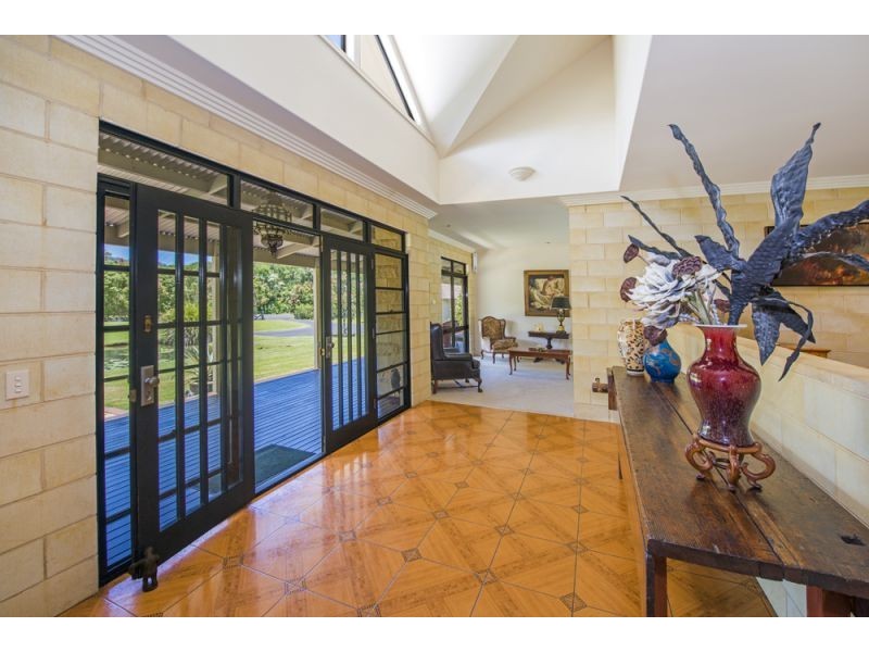 41 Bakker Drive, Bonville NSW 2441