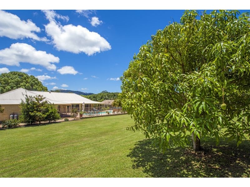 41 Bakker Drive, Bonville NSW 2441