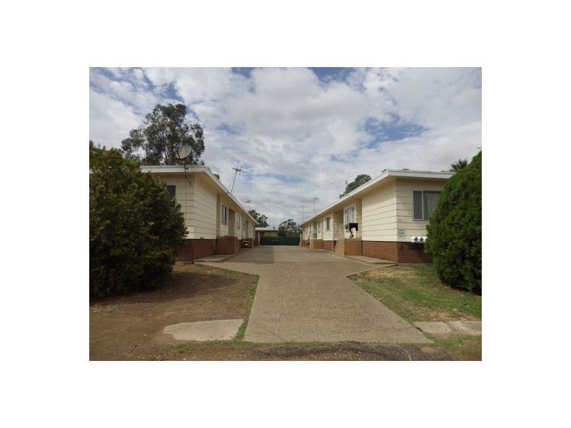 24 Drummond Street, Moree NSW 2400