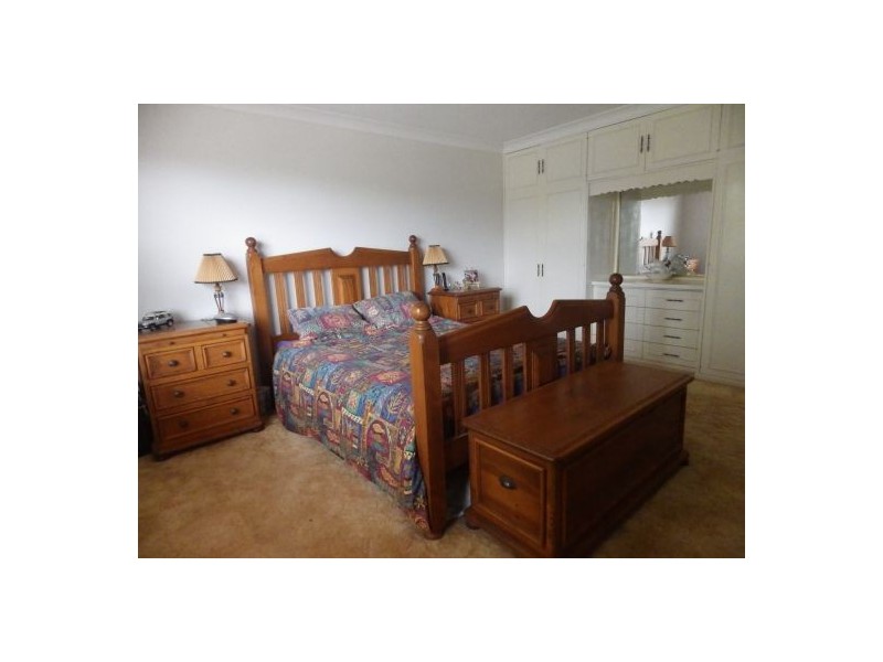 10 Myall Place, Moree NSW 2400