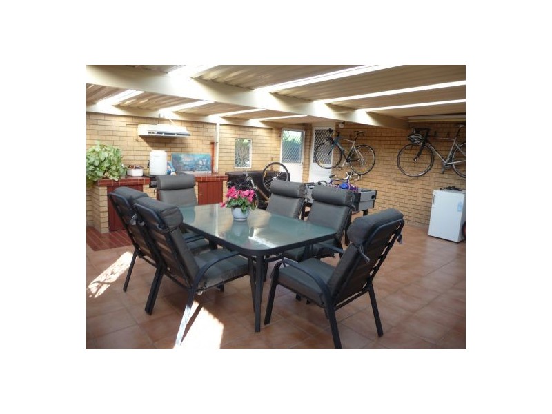 17 Jacaranda Drive, Moree NSW 2400