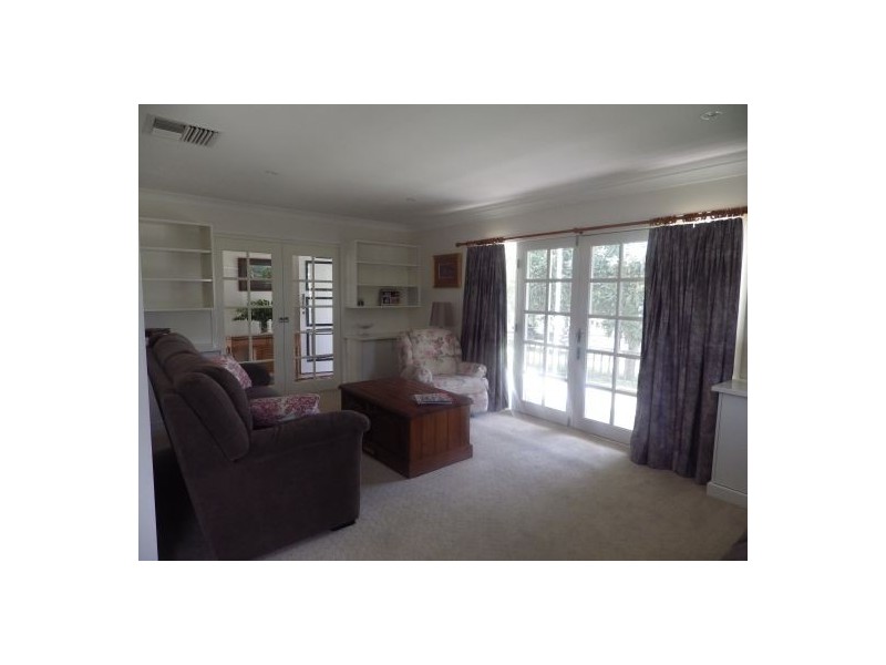 7 Kamilaroi Drive, Moree NSW 2400