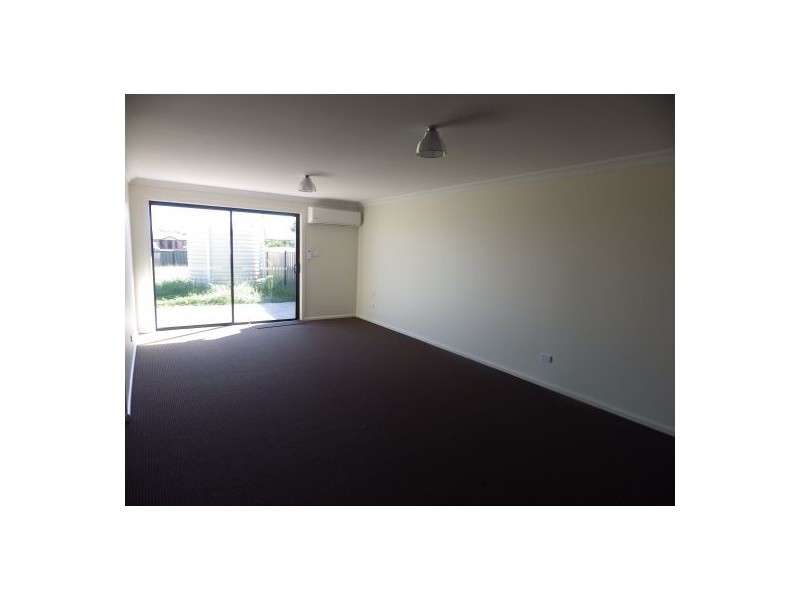 33a Bottlebrush Drive, Moree NSW 2400