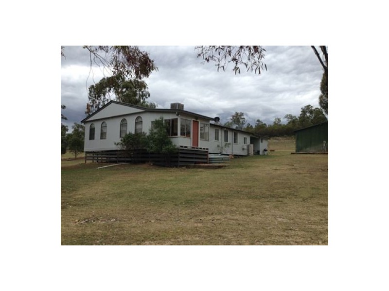 “Cuff & Collar”, Warialda, Moree NSW 2400