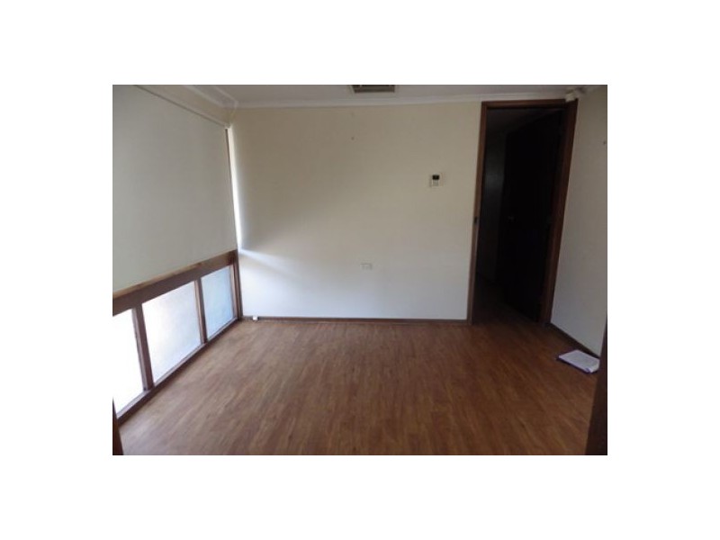 6 Lorna Rae Avenue, Moree NSW 2400