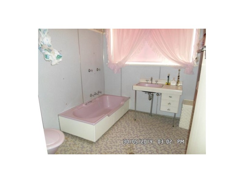 35 Tycannah Street, Moree NSW 2400