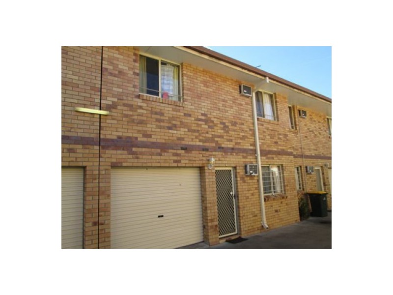 4/4-6 Dover Street, Moree NSW 2400