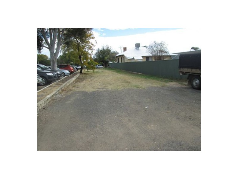 36 Auburn Street, Moree NSW 2400