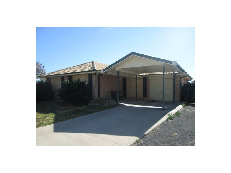 25 Boland Drive, Moree NSW 2400