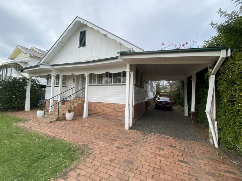 36 Boston Street, Moree NSW 2400