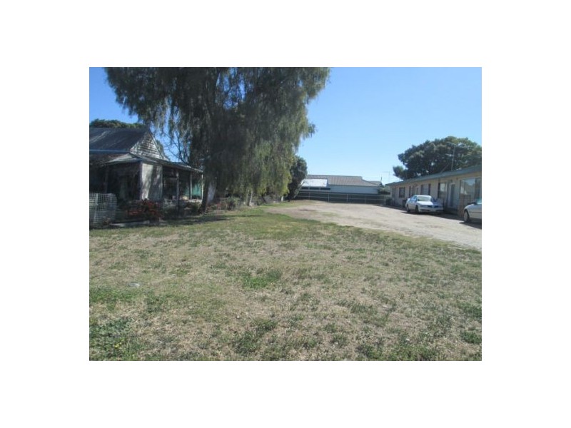 35 Chester St, Moree NSW 2400
