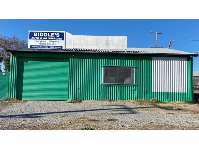 24 Gwydir Street, Moree NSW 2400