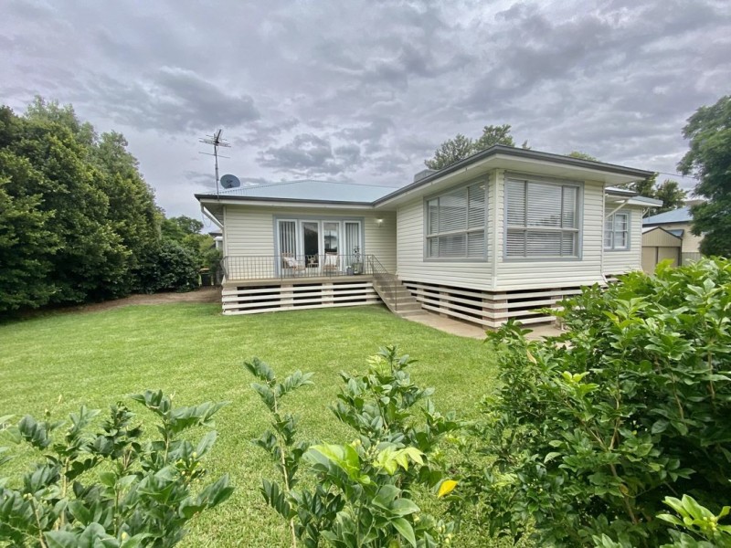10 Ruse Street, Moree NSW 2400