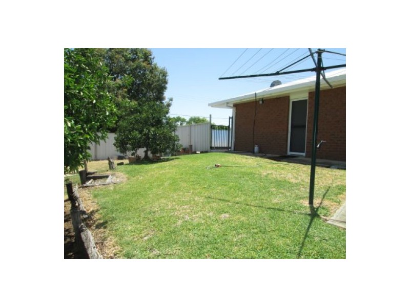 13 Mackenzie, Moree NSW 2400