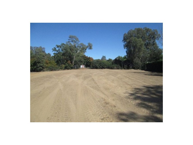 98-100 GREENBAH ROAD, Moree NSW 2400