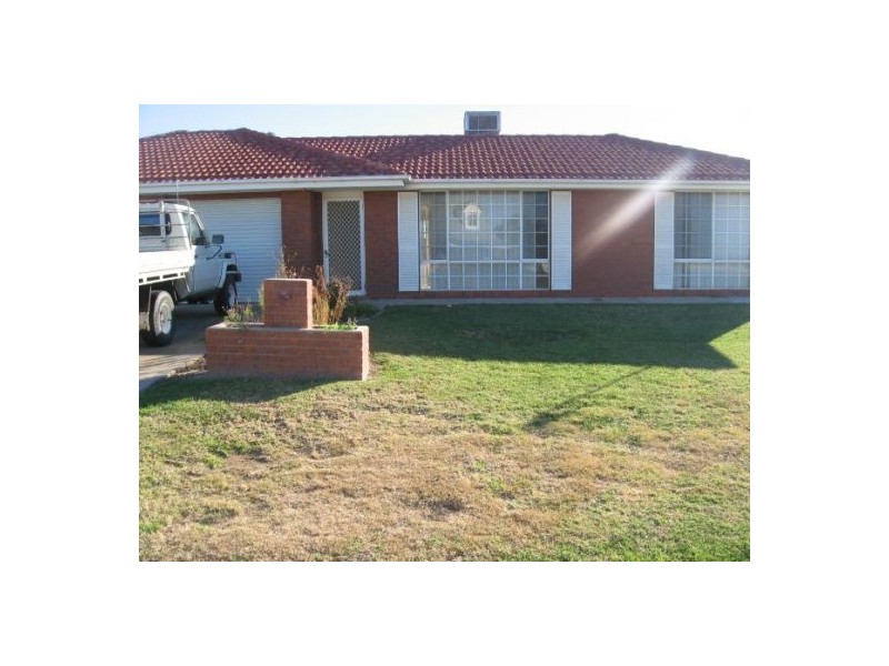 1/82 Amaroo Drive, Moree NSW 2400