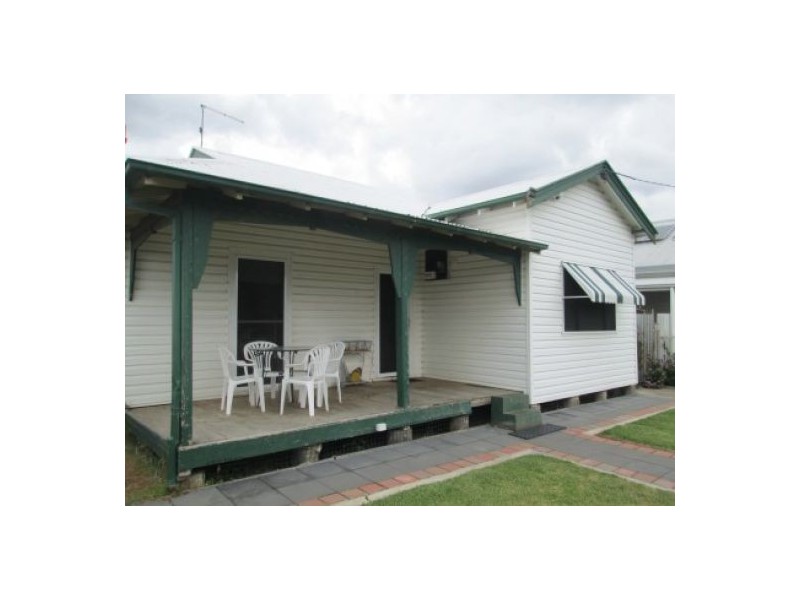 26 DOVER STREET, Moree NSW 2400