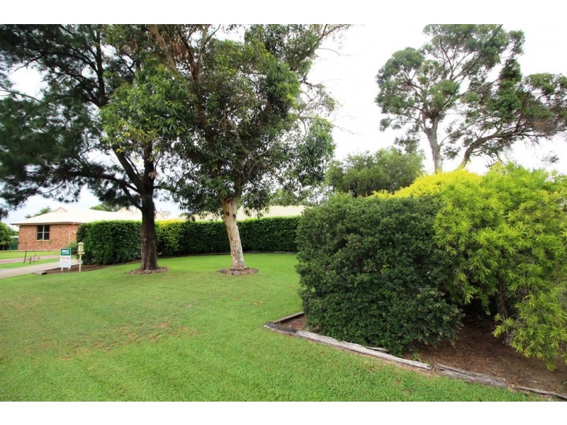 4 CALLAILLE AVENUE, Moree NSW 2400