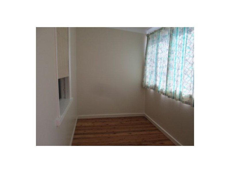 27 OAK STREET, Moree NSW 2400