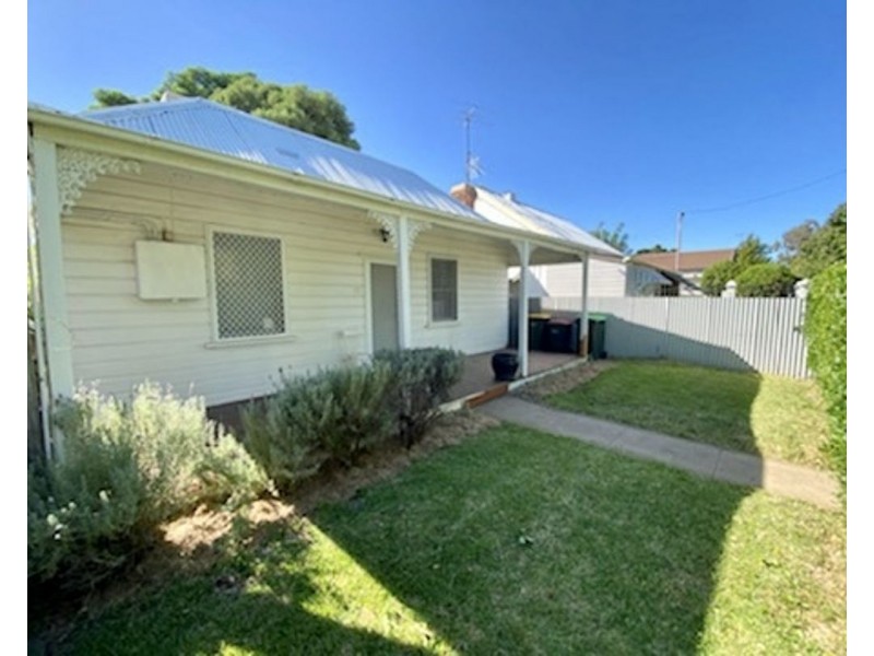 76 EDWARD STREET, Moree NSW 2400