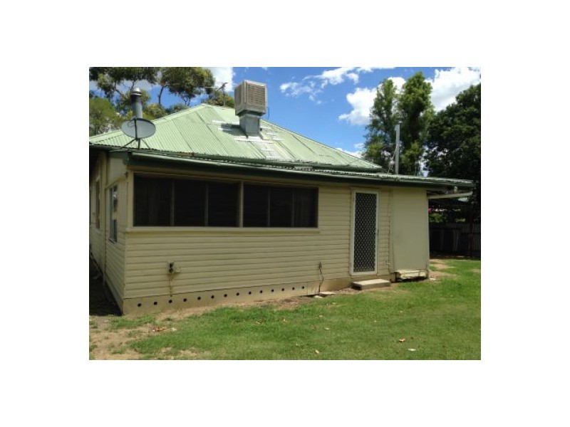 25 Gwydir Street, Moree NSW 2400