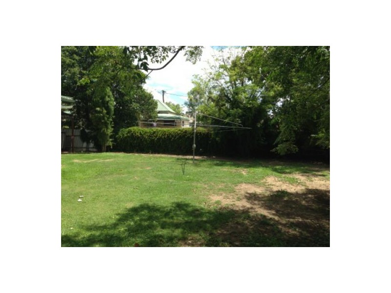 25 Gwydir Street, Moree NSW 2400