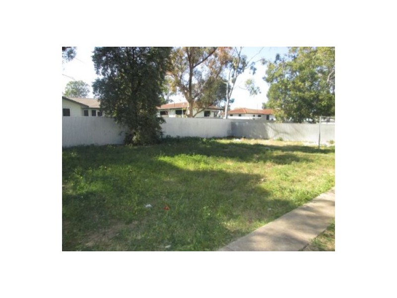 4 ARUNGA ST, Moree NSW 2400