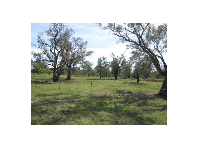 21 TIRZAH STREET, Moree NSW 2400