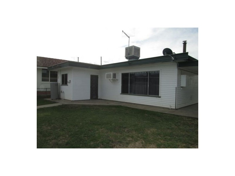 17 DELANDER CRESCENT, Moree NSW 2400