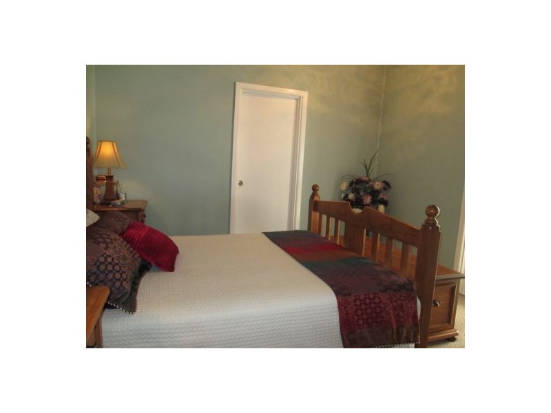 6 EDWARD STREET, Moree NSW 2400