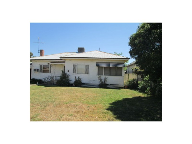 25 Belgravia Street, Moree NSW 2400