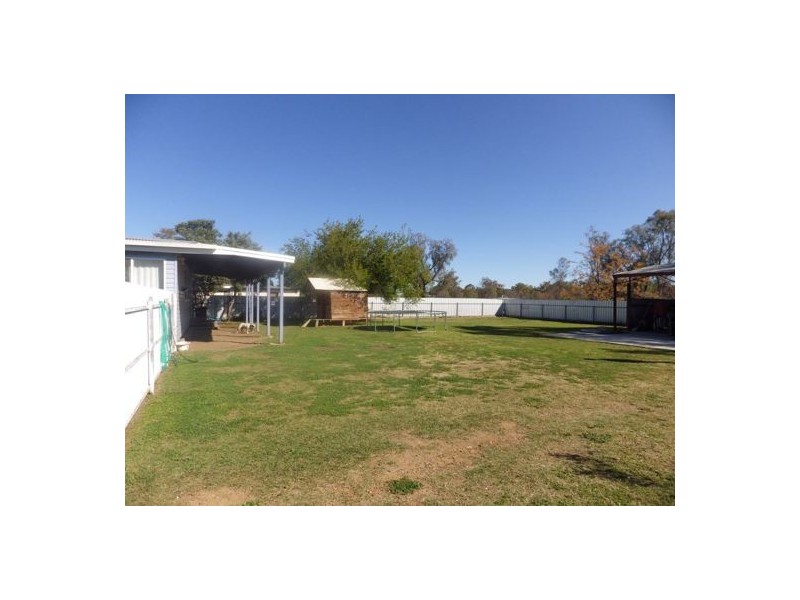 11 MUNGINDI ROAD, Moree NSW 2400