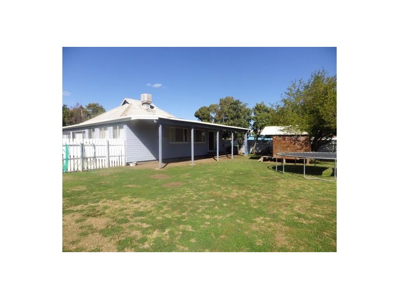 11 MUNGINDI ROAD, Moree NSW 2400