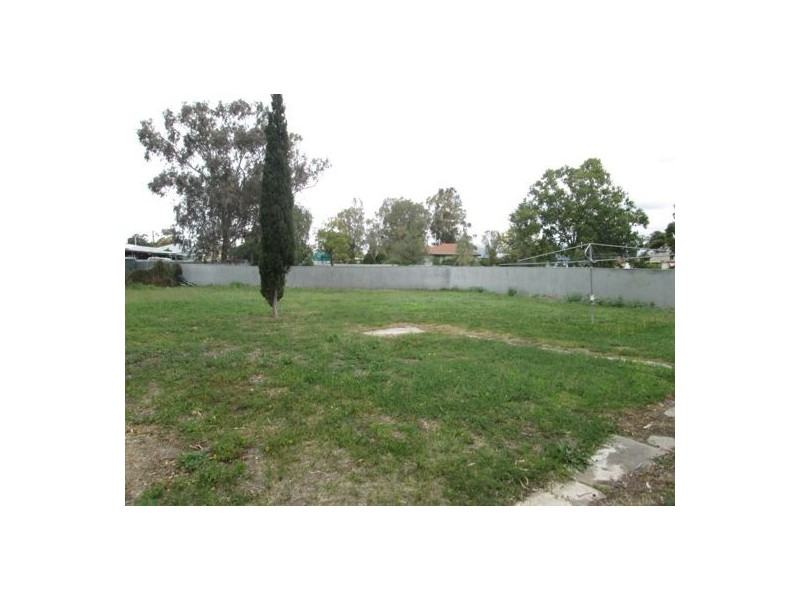 4 KRUI PLACE, Moree NSW 2400
