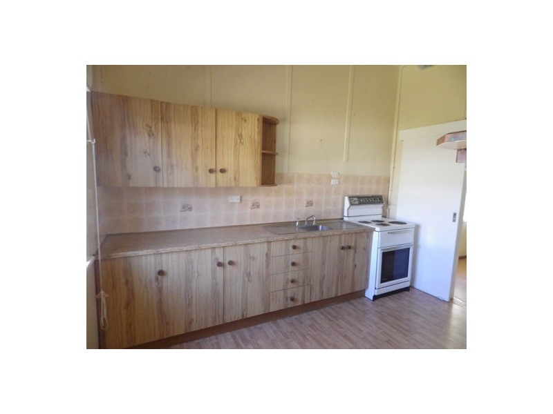 21 BELGRAVIA STREET, Moree NSW 2400