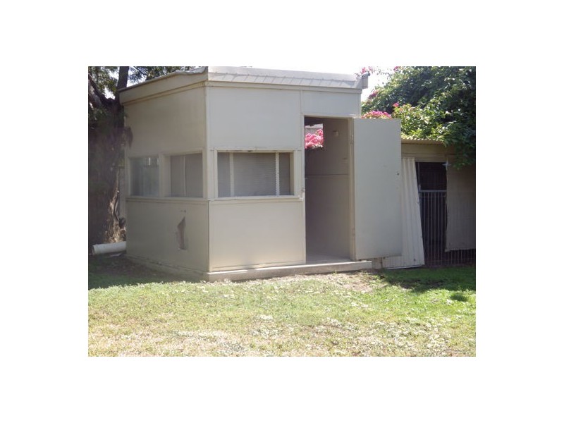 21 BELGRAVIA STREET, Moree NSW 2400