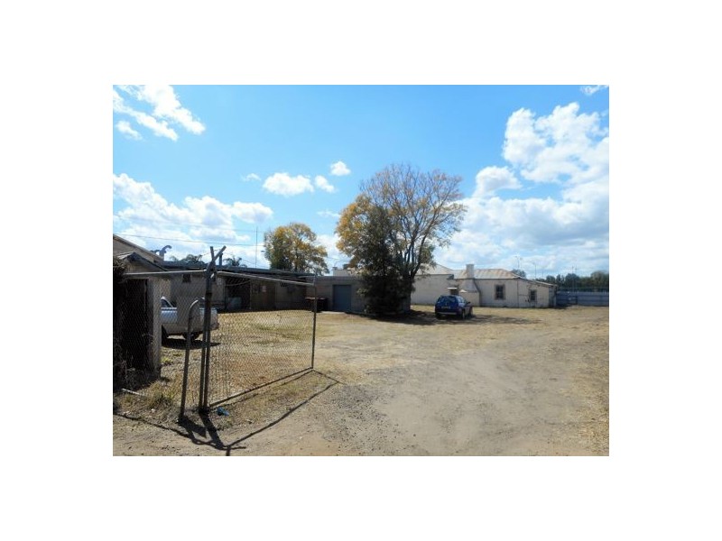 14-20 ALICE STREET, Moree NSW 2400