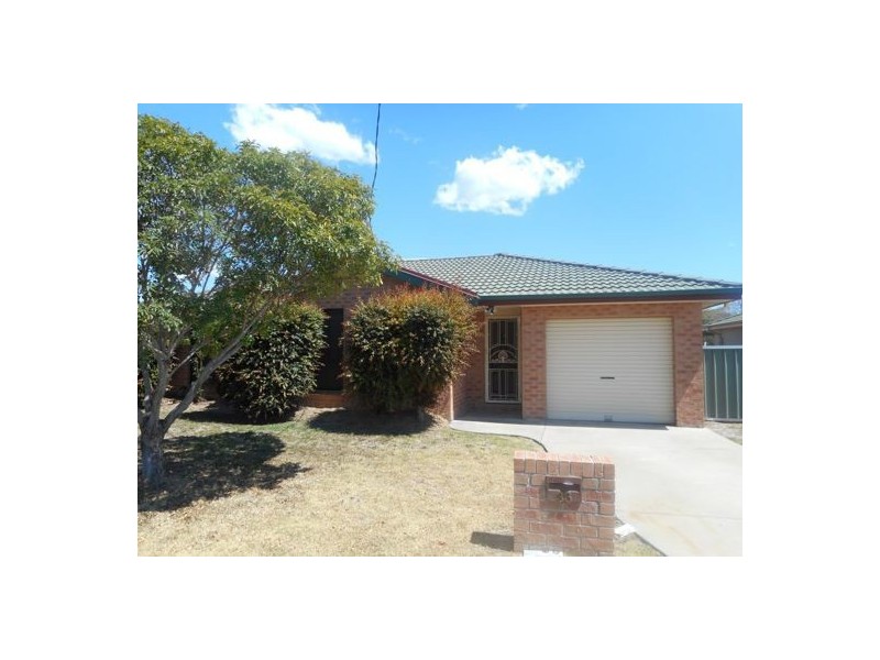 33 BRIGALOW DRIVE, Moree NSW 2400