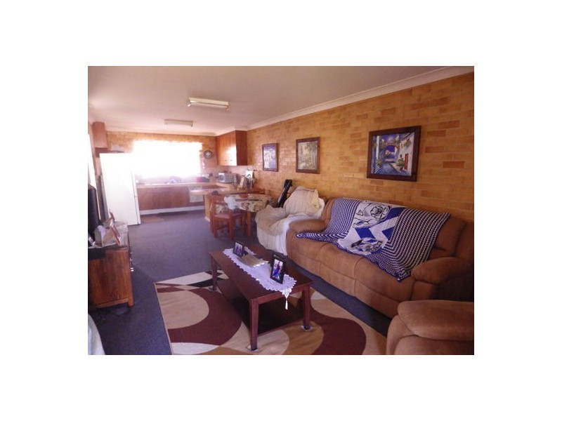 UNIT 3 & 4/ 75 BOSTON STREET, Moree NSW 2400