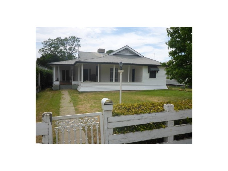 84 EDWARD STREET, Moree NSW 2400
